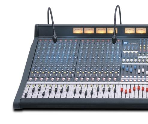 ML 3000 The most compact VCA mixer available today, but don t let its small size and modest price fool you this console is packed with all the tools you need for professional live sound mixing.