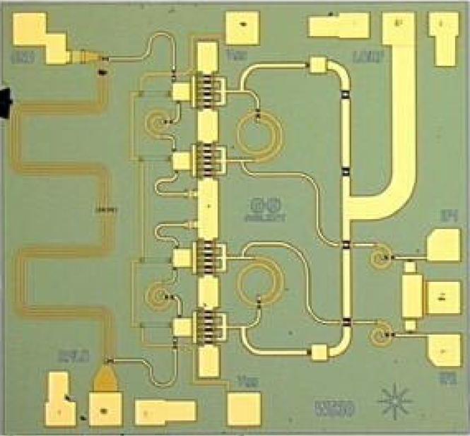 AMMC-63 3 GHz Image Reject Mixer Data Sheet drain Chip Size: 13 x 14 µm Chip Size Tolerance: ±1 µm (±.4 mils) Chip Thickness: 1 ± 1 µm (4 ±.