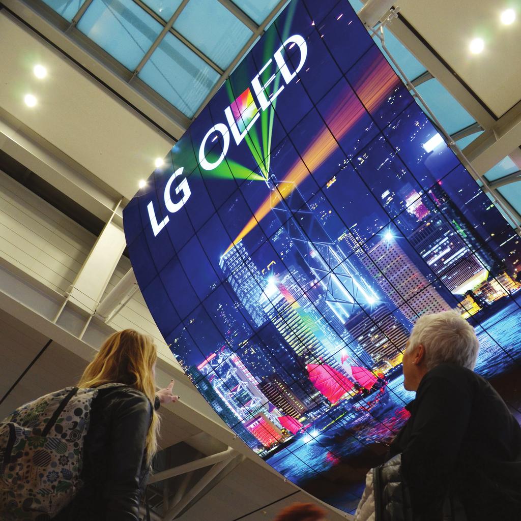LG OLED Open-Frame Curved Displays 55EF5C DIGITAL LANDMARKS It s unusual to see travelers stop and take pictures of an airport sign, but this is actually a common occurrence at airports