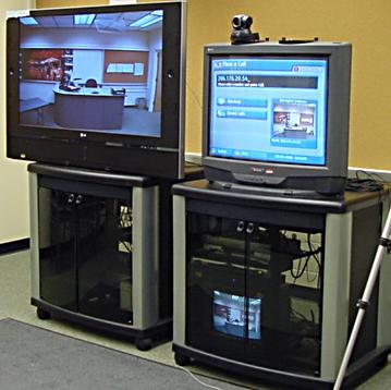 Polycom in PIP Mode Use of PIP SWAP Left VGA monitor Right Video monitor Digi monitor In normal video input mode, use PIP SWAP to control what is being digitized or recorded.
