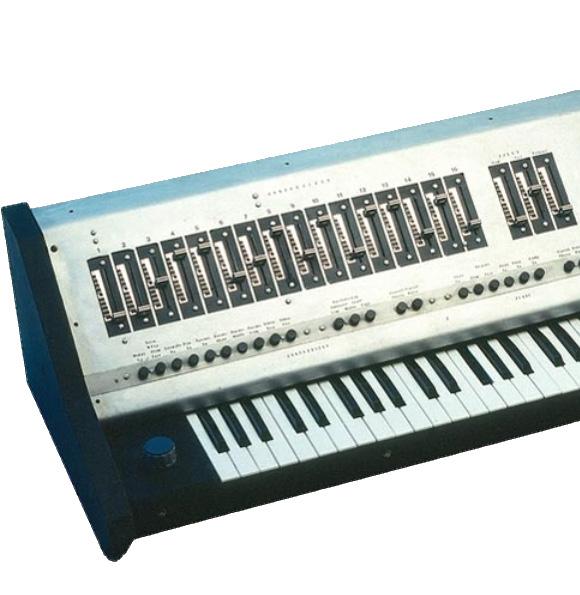 The greatsounding Prophet 5 revolutionized the synthesizer world and, in spite of its rather expensive price tag, became one of the most successful synths of all time.