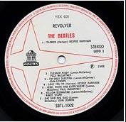 Since the Beatles had switched to Apple (and then broke up), no new Beatles LP's were issued on either of the above label styles.