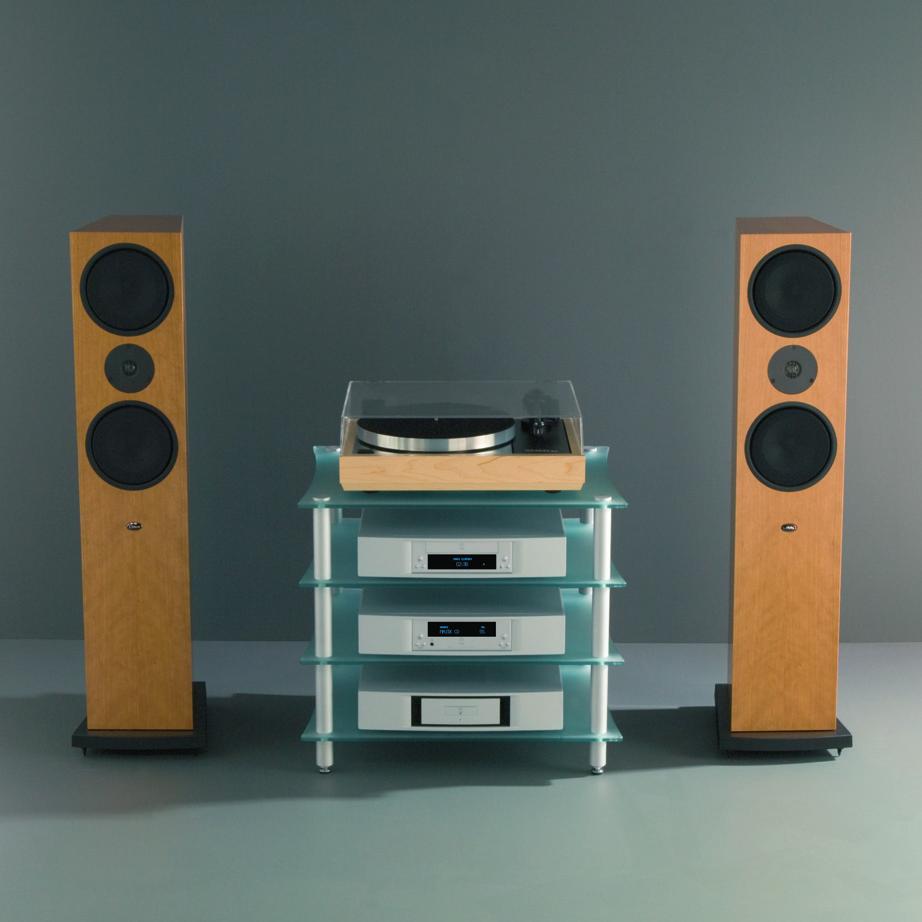 Rediscover the music. Linn has developed the MAJIK system as a dedicated music system entirely focused on giving you exceptional musical performance.