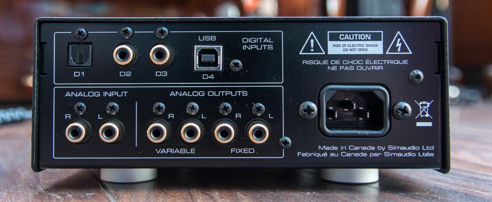 Specifications The Simaudio Moon 230HAD (Simaudio being the company and Moon the product line- in this case the 230HAD belongs to the 'Moon NEO' Series) is a digital to analogue converter that