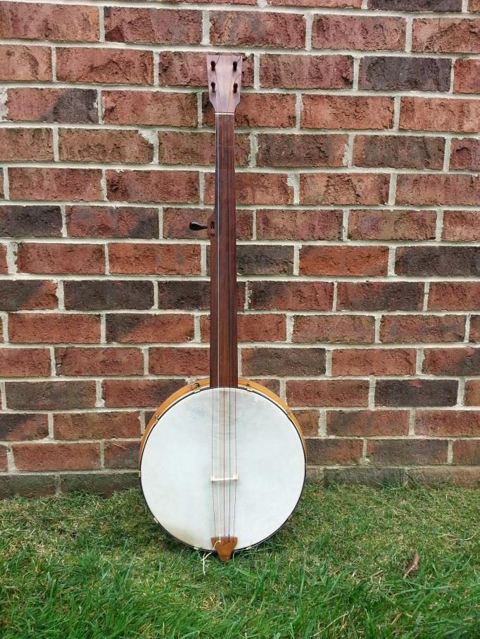HISTORICAL PICTURES OF BANJOS: Photos, from left