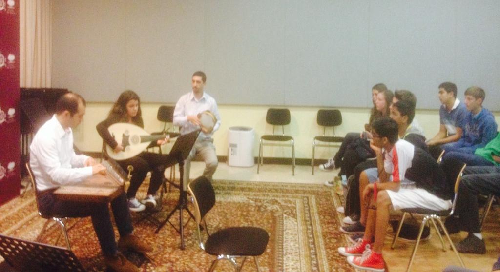 London International School workshop Students (between 15 and 16 years old) and teachers from the London International School visited Qatar Music Academy on February 23rd to learn about Arab music