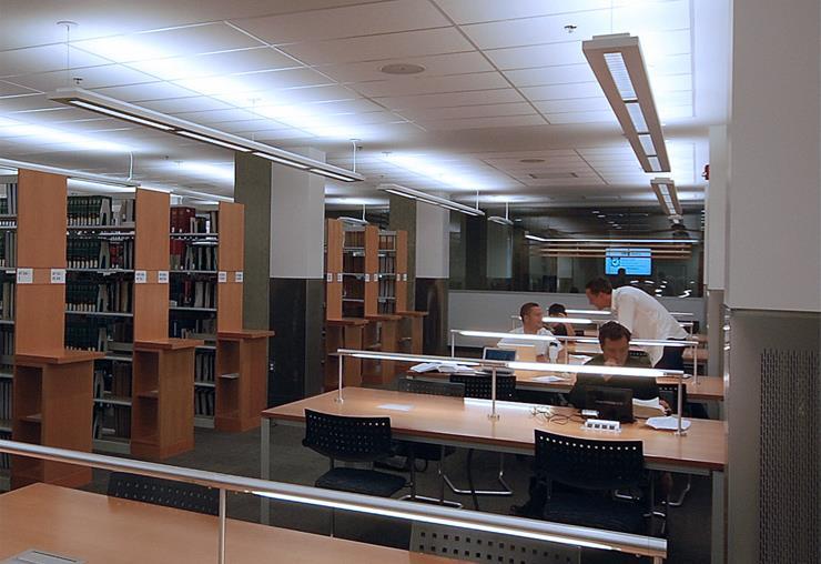 Level 2 The Reference Room holds reference materials and high-demand legal texts.