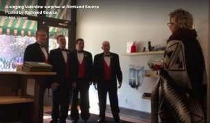 Page 3 January March 2016 2017 The Chordsmen Chronicle Bravada delivers 32 sounds of love Bravada presents a Singing Valentine to Jasmin Evans Bravada, along with the three other quartets delivered a