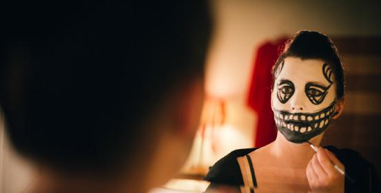 PREVENGE (15) Dir: Alice Lowe 2017 UK 90mins With: Alice Lowe Friday 3, Saturday 4, Monday 6 & Tuesday 7 March Ruth is a pregnant woman on a killing spree.