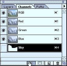 Click the eye icon for the Sky channel so that you can see the selection border without the rubylith mask.