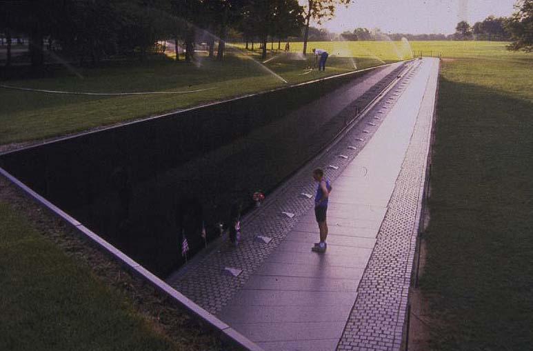 Vietnam Veterans Memorial (WaDC, Maya Lin) Falling action