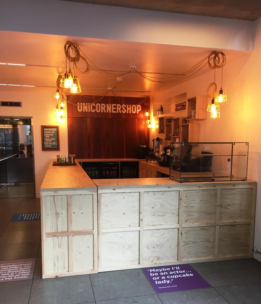 There is a cafe in the Foyer called the Unicornershop where you can buy drinks and snacks.