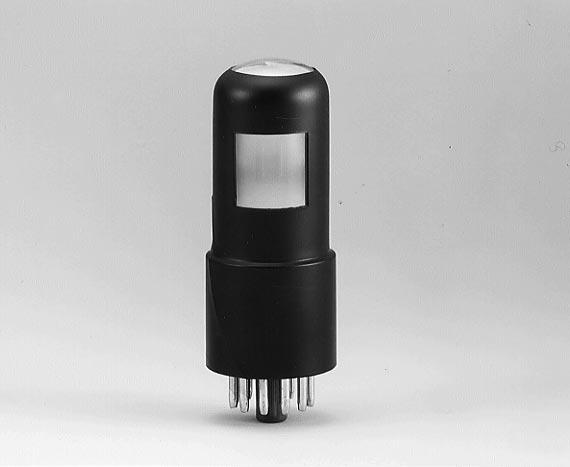 PHOTOMULTlPLlER TUBE R mm (-/ Inch) Transmission Mode S Photocathode, Side on Type FEATURES Wide Photocathode High Infrared Sensitivity Excellent Spatial Uniformity Fast Time Response APPLICATIONS