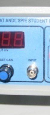 optic detector. The voltage outpu of the detector is also displayed on the panel meter in mv.