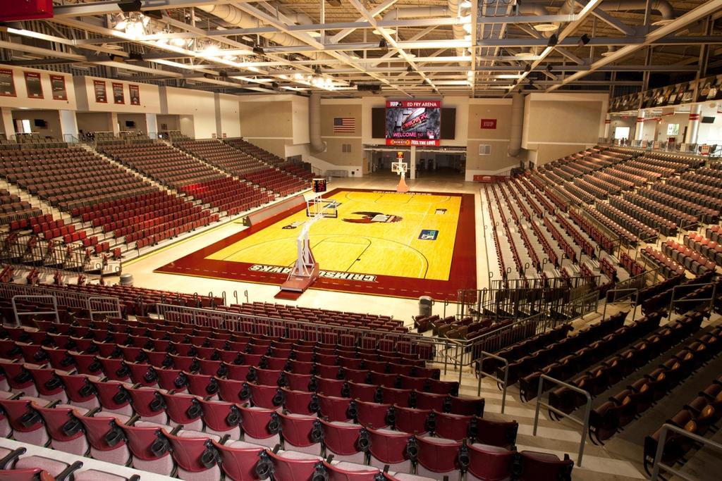AUXILIARY SPACE ED FRY ARENA DRESSING / LOCKER ROOMS All dressing rooms are located on the event level in the northeast quadrant (stage