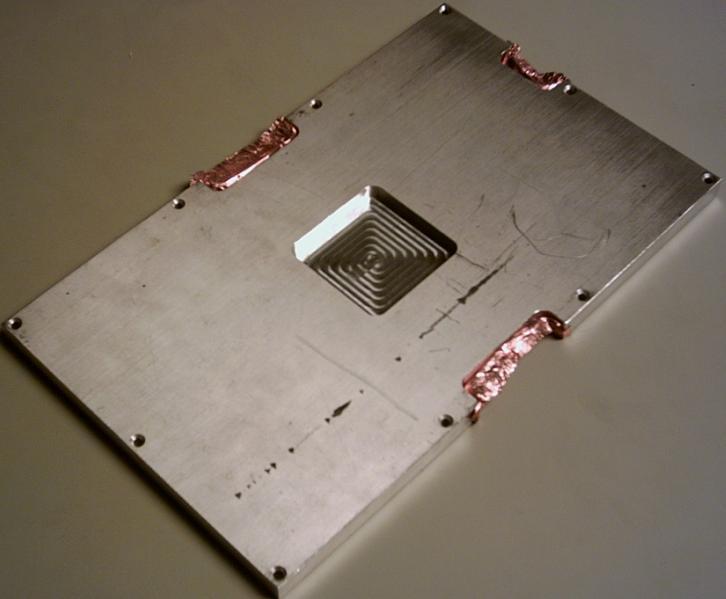 This also allowed us to limit the duration of our experiments. Figure 99 is a picture taken from the lid of the detector box, it shows clearly the thinner window and its position in the lid.