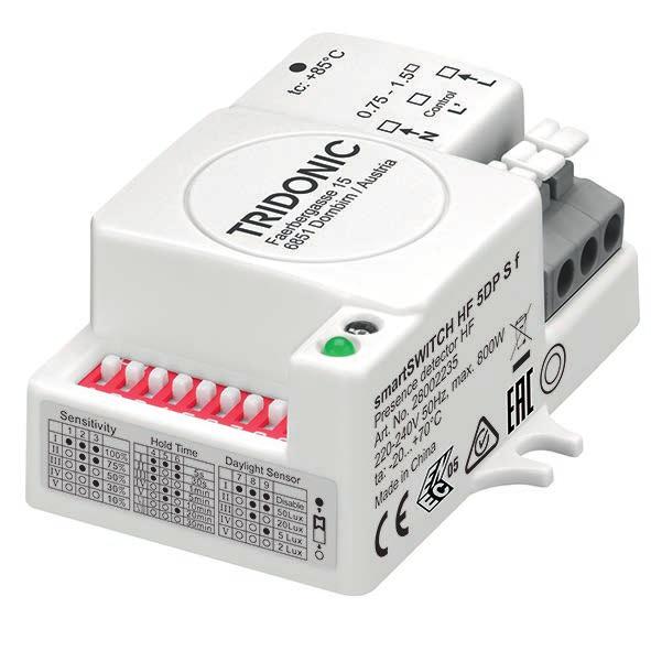 permitted forward voltage ED 33 V Turn on time (at 230 V, 50 Hz, full load) 100 ms Changeover time between mains and emergency < 380 ms Changeover time between emergency and mains < 100 ms Ambient