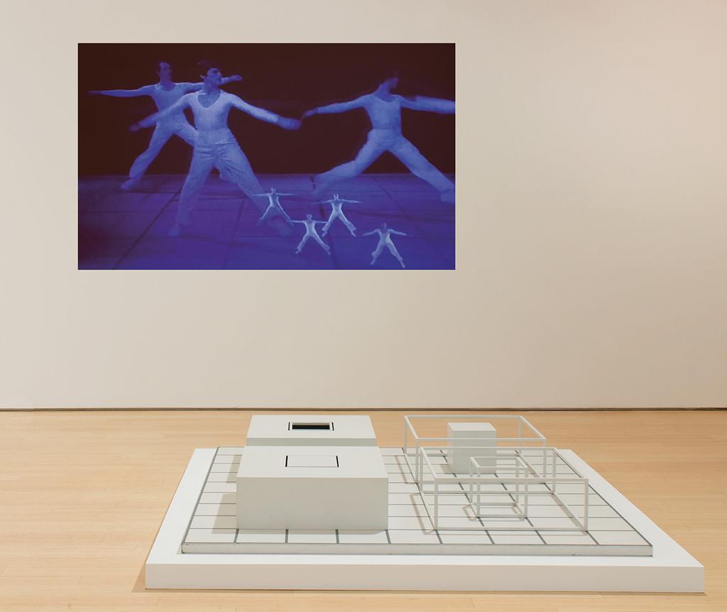 Minimalist Duets in Sculpture and Dance by Jason Andrew on October 20, 2015 Lucinda Childs s Dance (1979) and Sol LeWitt s Serial Project ABCD 5 installed at Loretta Howard Gallery (all images