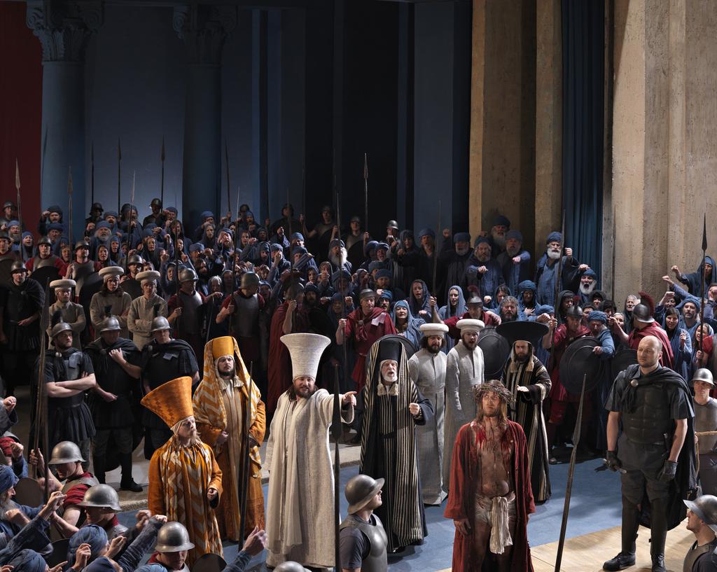 CRYSTAL R IVE R CR U I S E S PASSION PLAY PACK AGES O B E R A M M E R G A U, G E R M A N Y M AY S E P T E M B E R 2 0 2 0 THE HISTORIC PASSION PLAY The dramatic history of the Oberammergau Passion