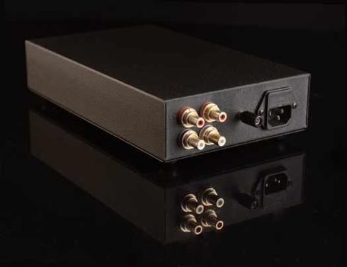 MOVING MAGNET CARTRIDGES The ZP3 is what is commonly referred to as a 47K moving magnet phono stage. Meaning by itself it is set up for the typical moving magnet phono cartridge with a 47K impedance.