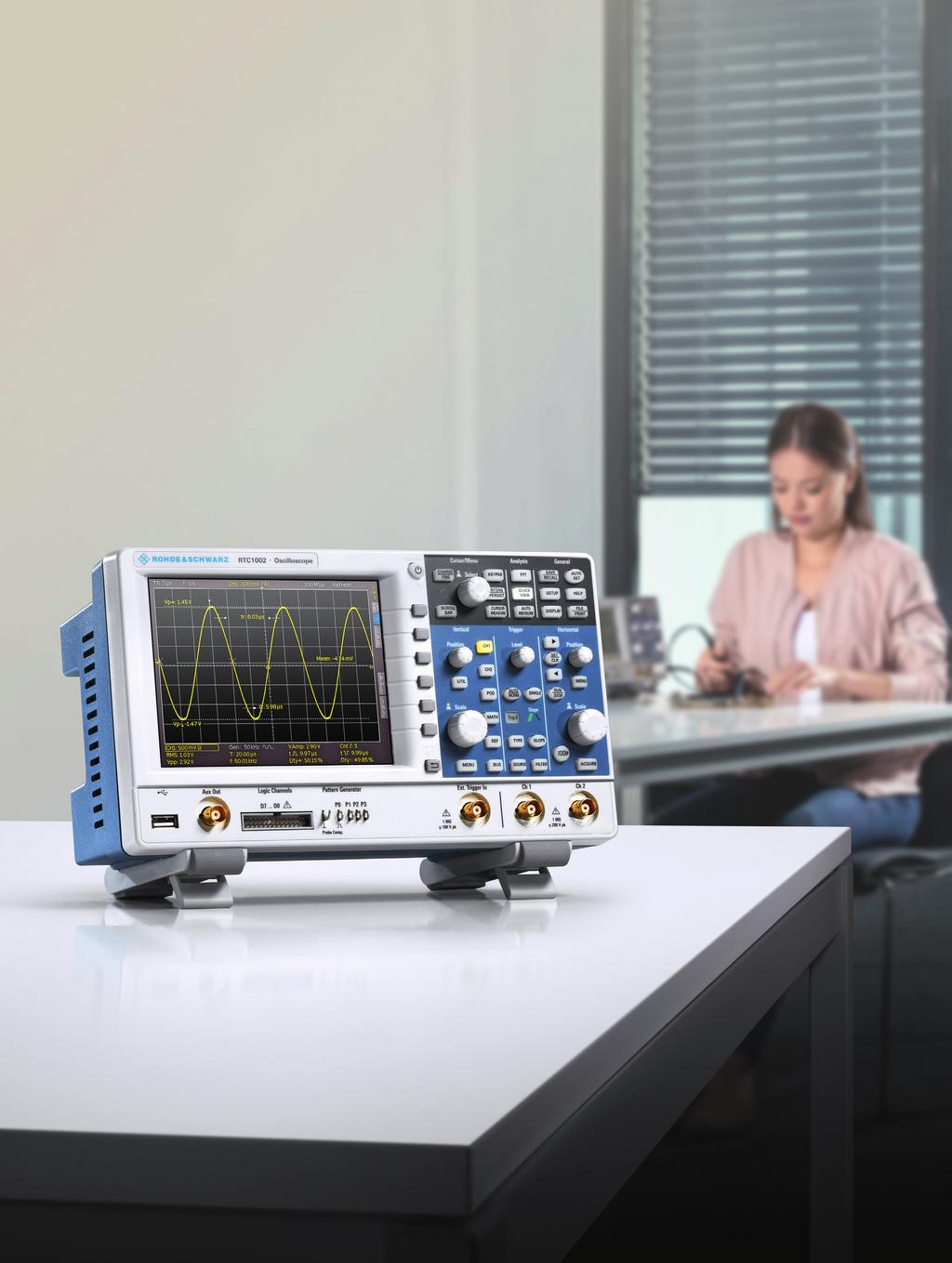 R&S RTC1000 Oscilloscope Great value 50 MHz to 300 MHz Two channels Product