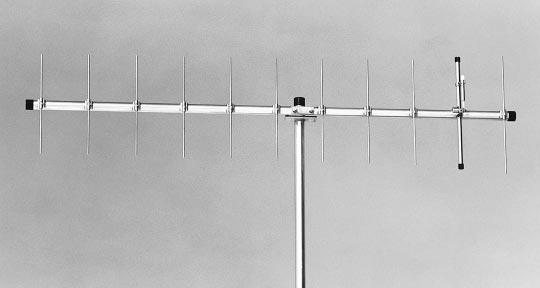 ASSEMBLY AND INSTALLATION A449-70 CENTIMETER FM YAGI