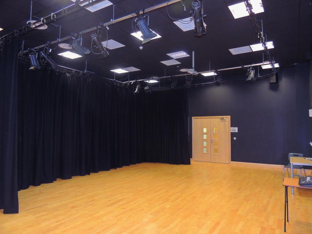 21 per hour on a weekday 31 per hour on a weekend Drama Studios We have two state-of-the-art drama studios with wooden floors and black out curtains.