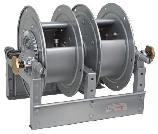 R WLIN RLS Series TWR Manual Rewind Twin rc Welding To handle #1 through 4/0 cable to 400 amps. esigned to handle both grounding and arc welding leads on the same reel unit.