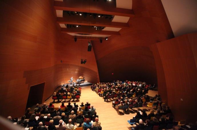 ADULTS & COMMUNITY The Los Angeles Philharmonic is an expert in designing engaging concert experiences for specific audiences.