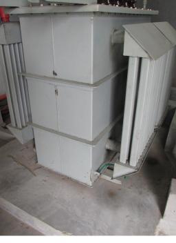 E-31 CATEGORY: Earthing Transformer body connected to one earth connection.