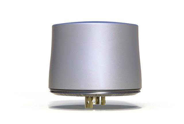 LUCO P7 CM PLUG-AND-PLAY LUMINAIRE CONTROLLER The Owlet IoT luminaire controller is based on the 7 pin NEMA socket. This standardised twist and lock receptacle is mounted on top of the luminaire.