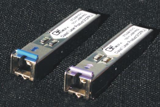 Figure 6 - SM Bidirectional SFP Module with Single SC Connector INSTALLATION Optical Connectors There are many optical connectors on the market. The OTDV-1250 offers LC and SC/UPC types of connectors.