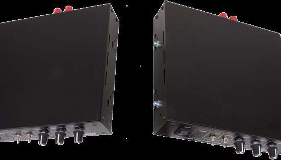 Linking 2 XJ-300FRs The XJ-300FR s ingenious design lets the user link two ampliﬁers together depending on the desired channel set-up.