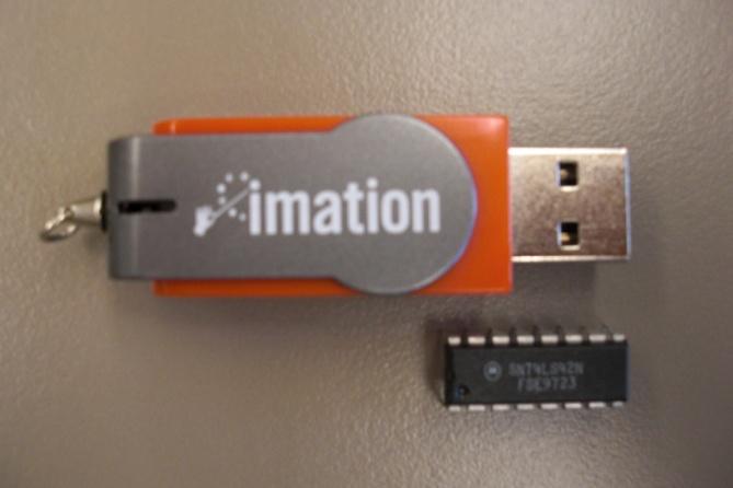 3 Figure 7. One-of-Ten Decoder 74LS42 Compared to a USB Flash Drive.