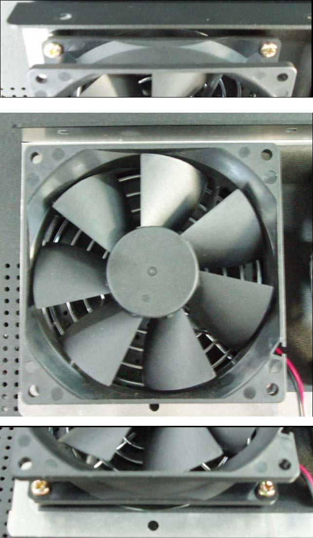 Remove four screws of the fan to be changed.