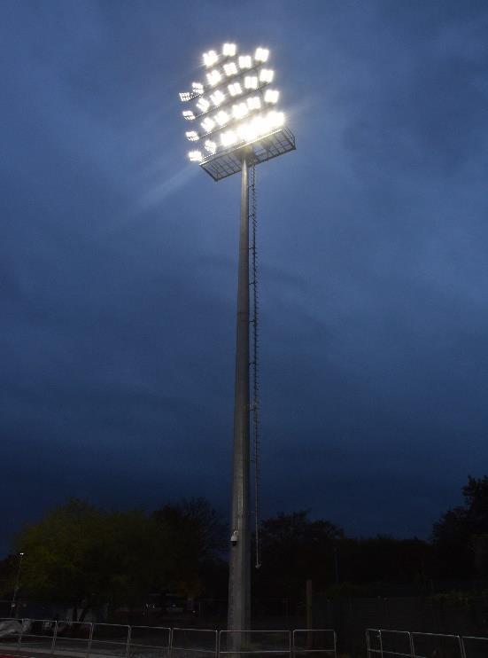 DATASHEET LED FLOODLIGHT LED STADIUM LIGHTING WS-STAD-xxx Gen6 1550 W Dimmable and Controllable TYPICAL APPLICATIONS The