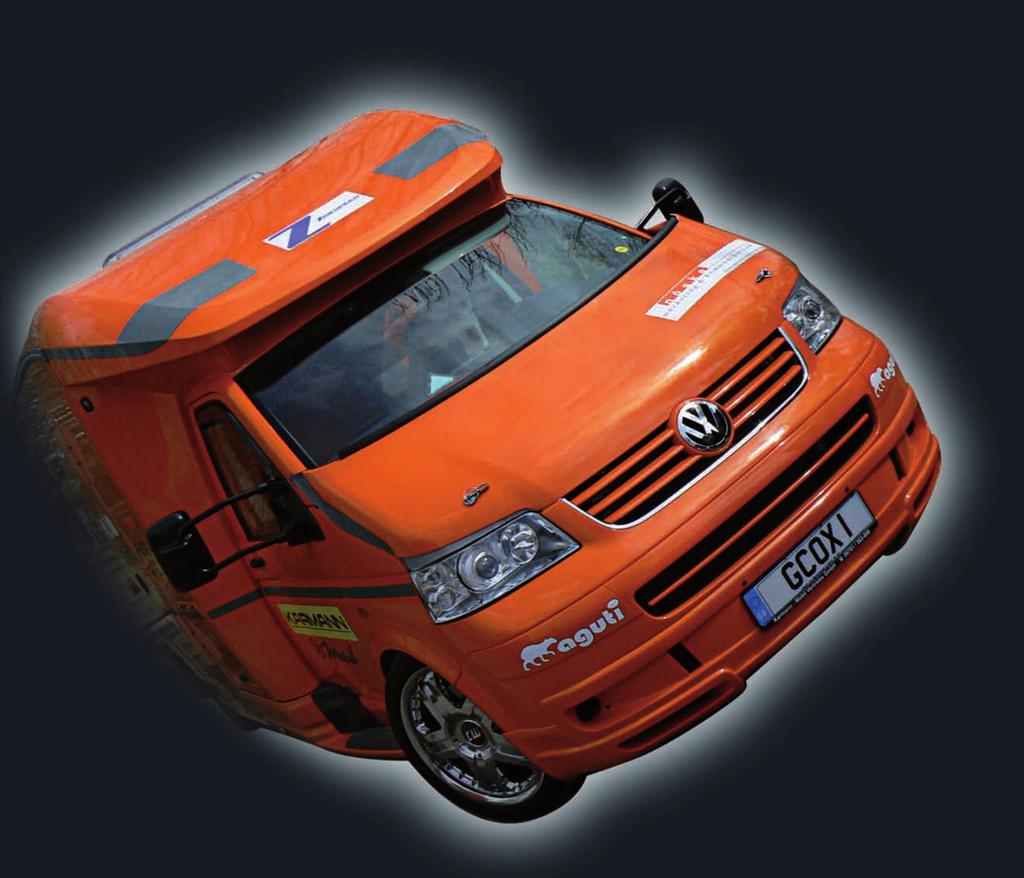 VDC_2012_VanDamme_VDC_2012_VanDamme 12/03/2012 19:00 Page 107 The fastest motorhome in the