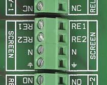 Controlling a electrical screen or lift The relay box offers you easy connection of an electrical screen or lift.