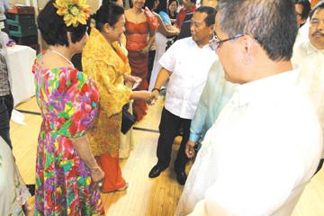 Lovely Rockland by Nanding ladies County Mendez) lining Santacruzan up to shake festivities.