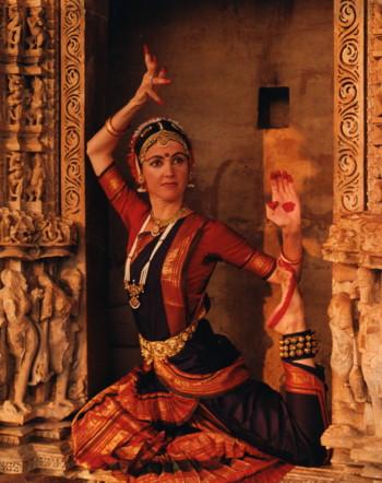 Ginette Dion-Ahmed Sattvika Danse Director Ginette Dion-Ahmed is a professional Bharata Natyam dancer, teacher and choreographer. She began her training in 1990 with Mr.