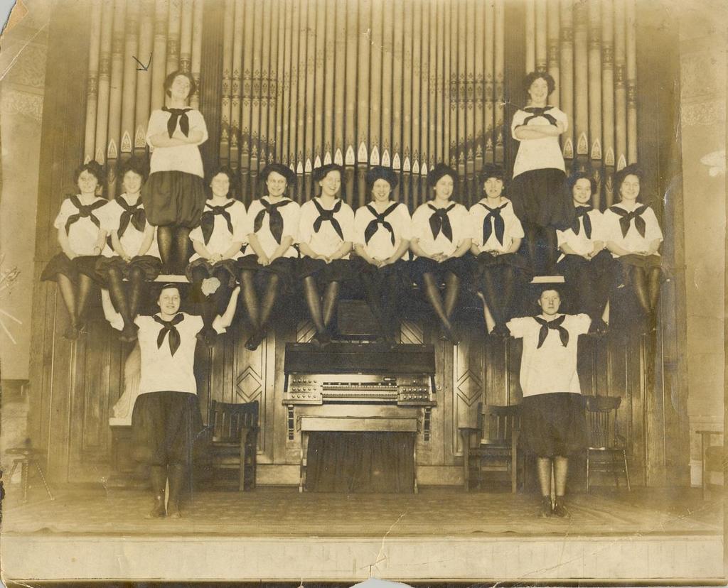 Record Group 33: The Department of Music 13 Campus organ in Thomas Sutton Hall, Indiana State Normal School,