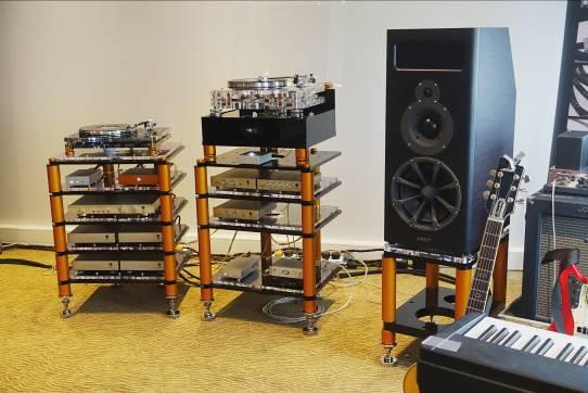 Vertere, in conjunction with FM Acoustics demonstrated a 200,000 system which included the big PMC studio