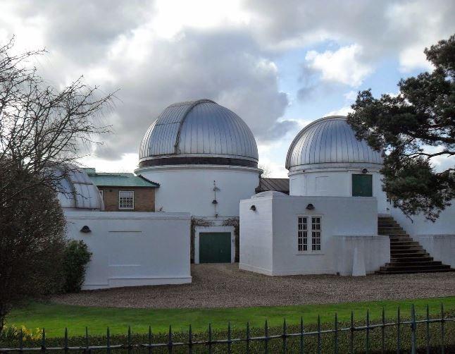 YOUR MHU3A DECEMBER OUTING.ON SATURDAY JANUARY 20 th and 27 th! THE OBSERVATORY. COME, SEE THE STARS AT YOUR LOCAL OBSERVATORY! UCLO s premier teaching facility in the UK for observational astronomy.
