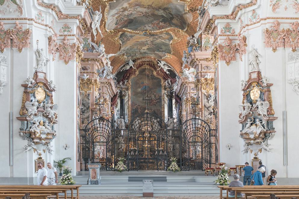 The Challenge An abbey church of such historic and religious importance requires a sound system that can meet the most demanding acoustic requirements.