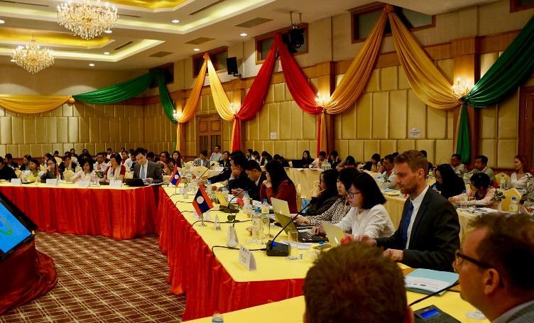 ENVforum s Activities CAPACITY BUILDING Support policymakers in Cambodia, Lao PDR, Myanmar and Viet Nam in mainstreaming the 2030 Agenda 2017: